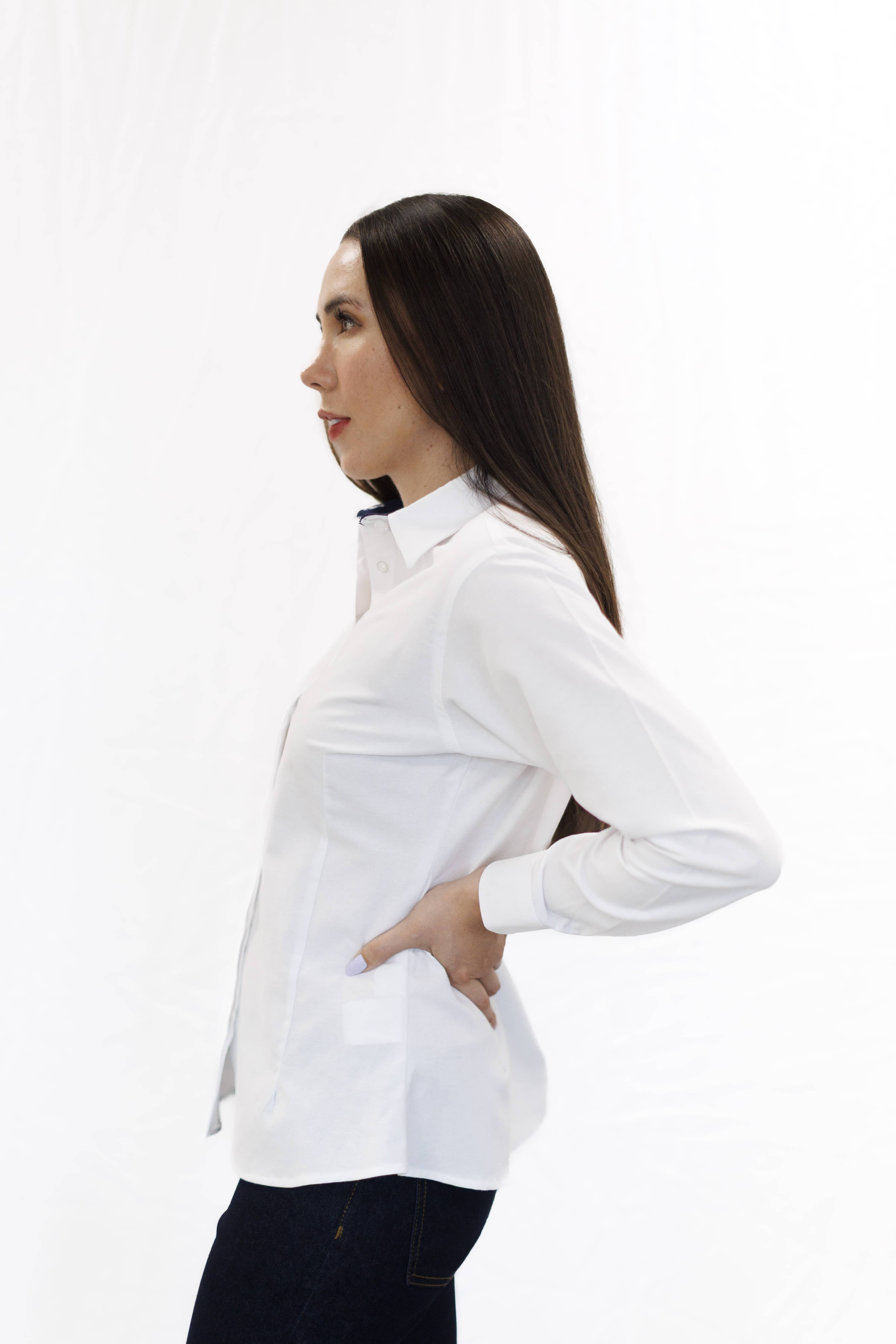 Camisas y Blusas hover