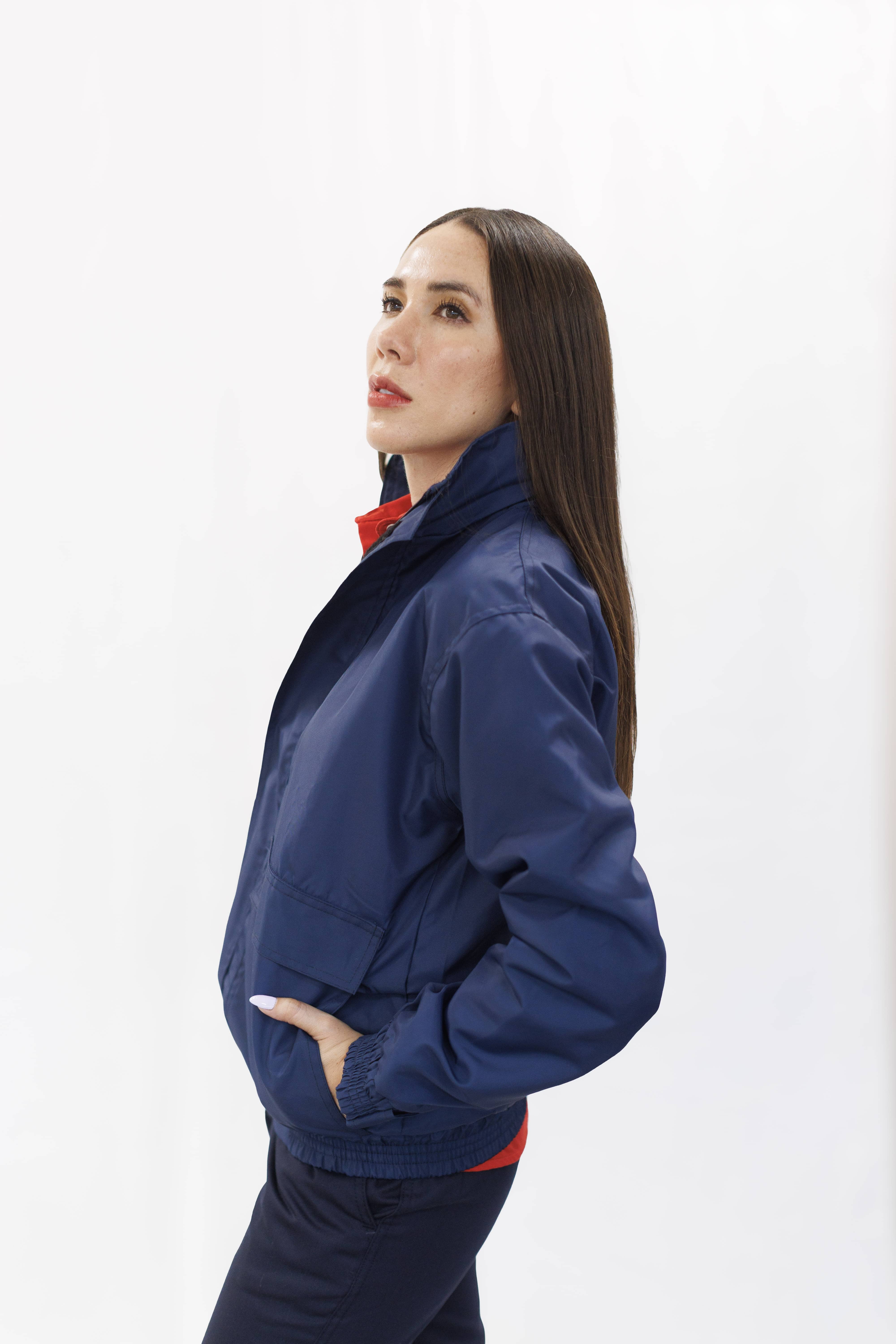 CHAMARRA REPELENTE UNISEX hover